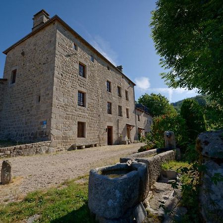 Le Petit Chateau Du Villard Le Malzieu-Forain Bagian luar foto