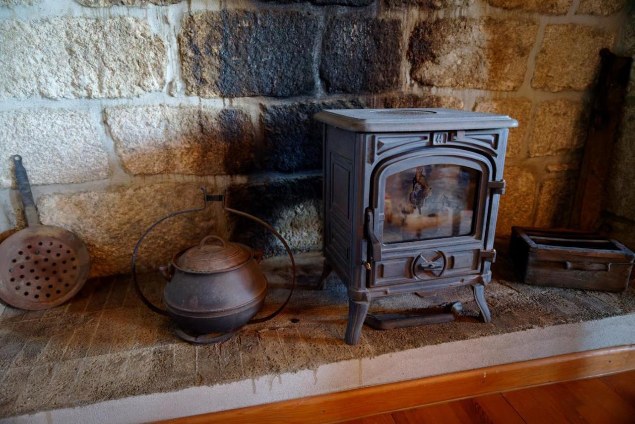 Le Petit Chateau Du Villard Le Malzieu-Forain Bagian luar foto